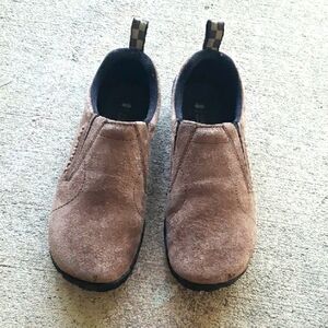 Like new "Merrell" athletic brown suede slip-on shoes